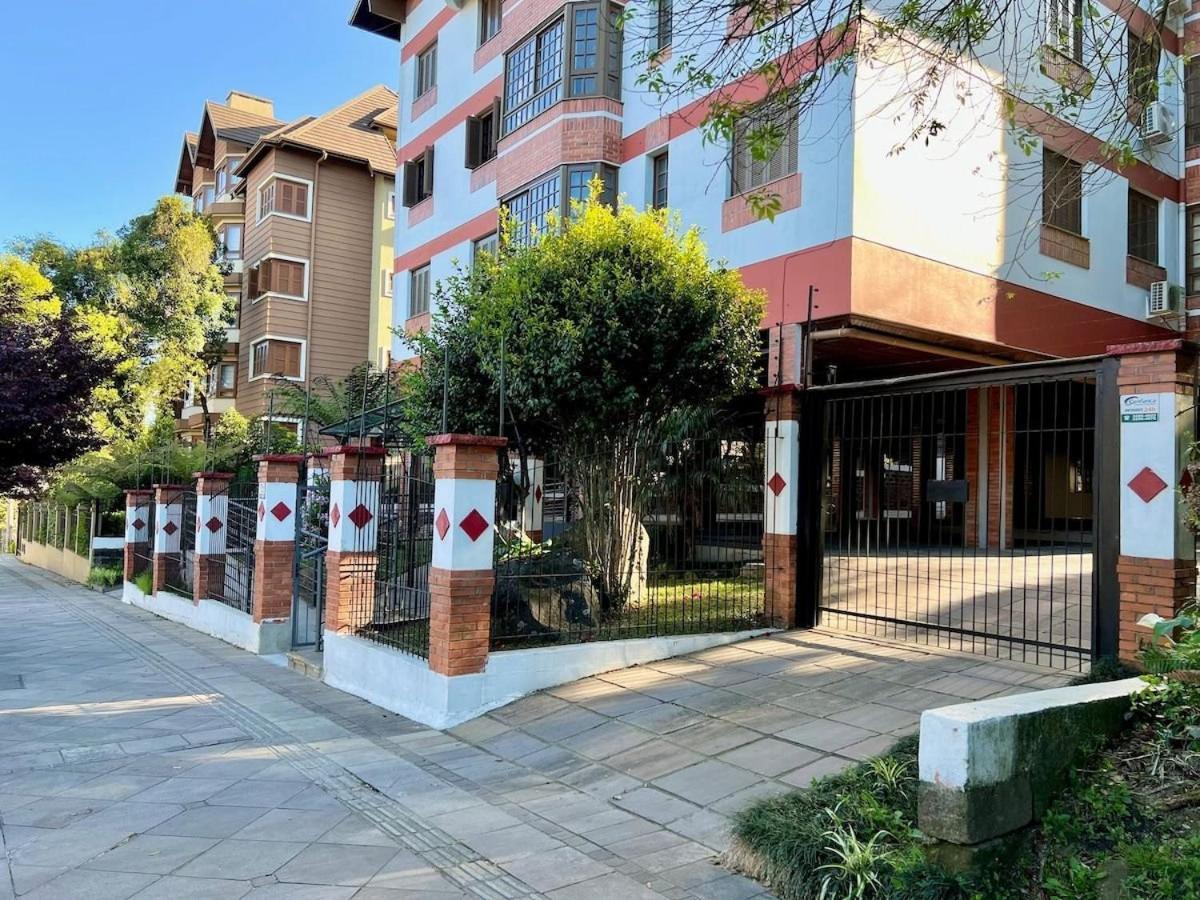 Apartamento San Pietro Centro 3 Dorm By Achei Temporada Gramado Eksteriør bilde